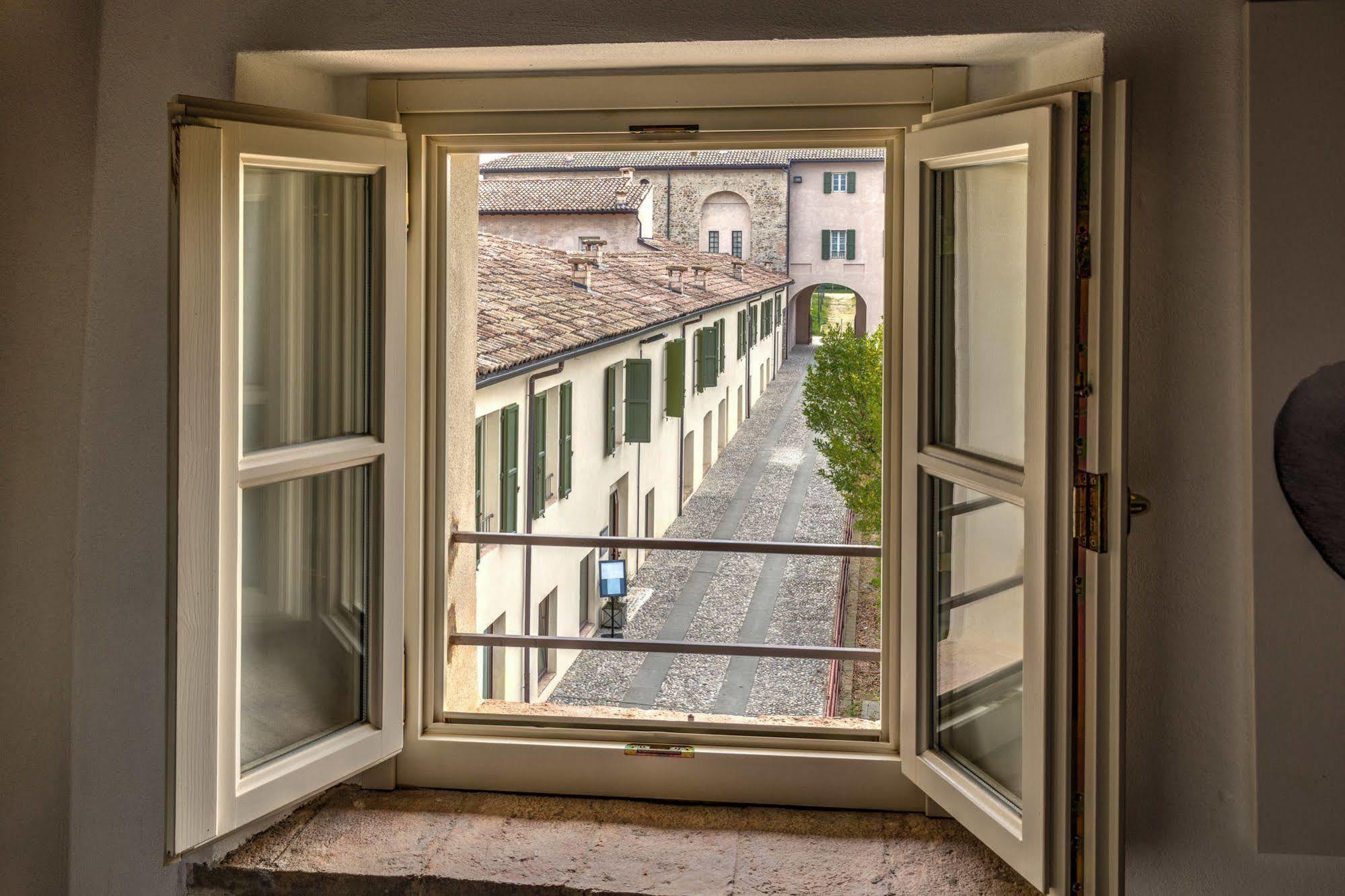 Hotel Cortaccia Sanvitale サーラ・バガンツァ エクステリア 写真