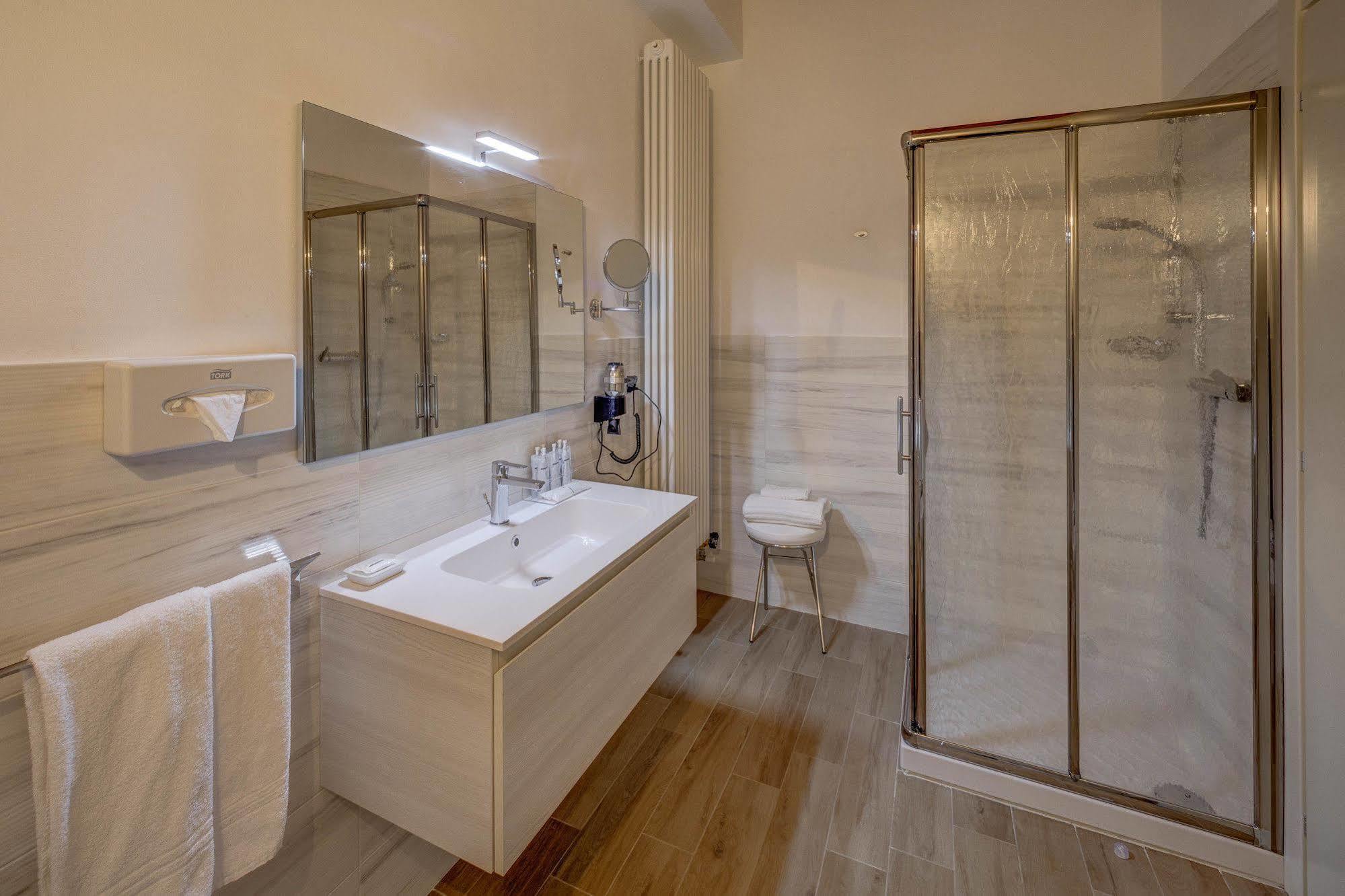Hotel Cortaccia Sanvitale サーラ・バガンツァ エクステリア 写真