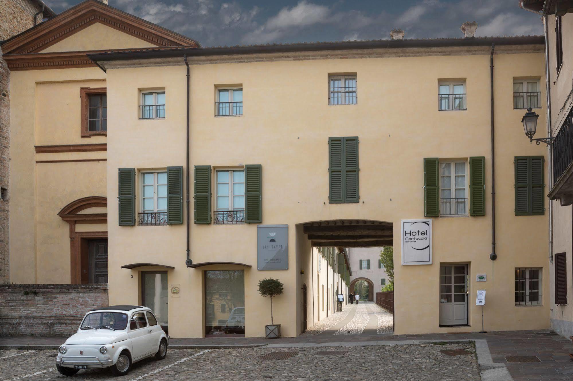 Hotel Cortaccia Sanvitale サーラ・バガンツァ エクステリア 写真