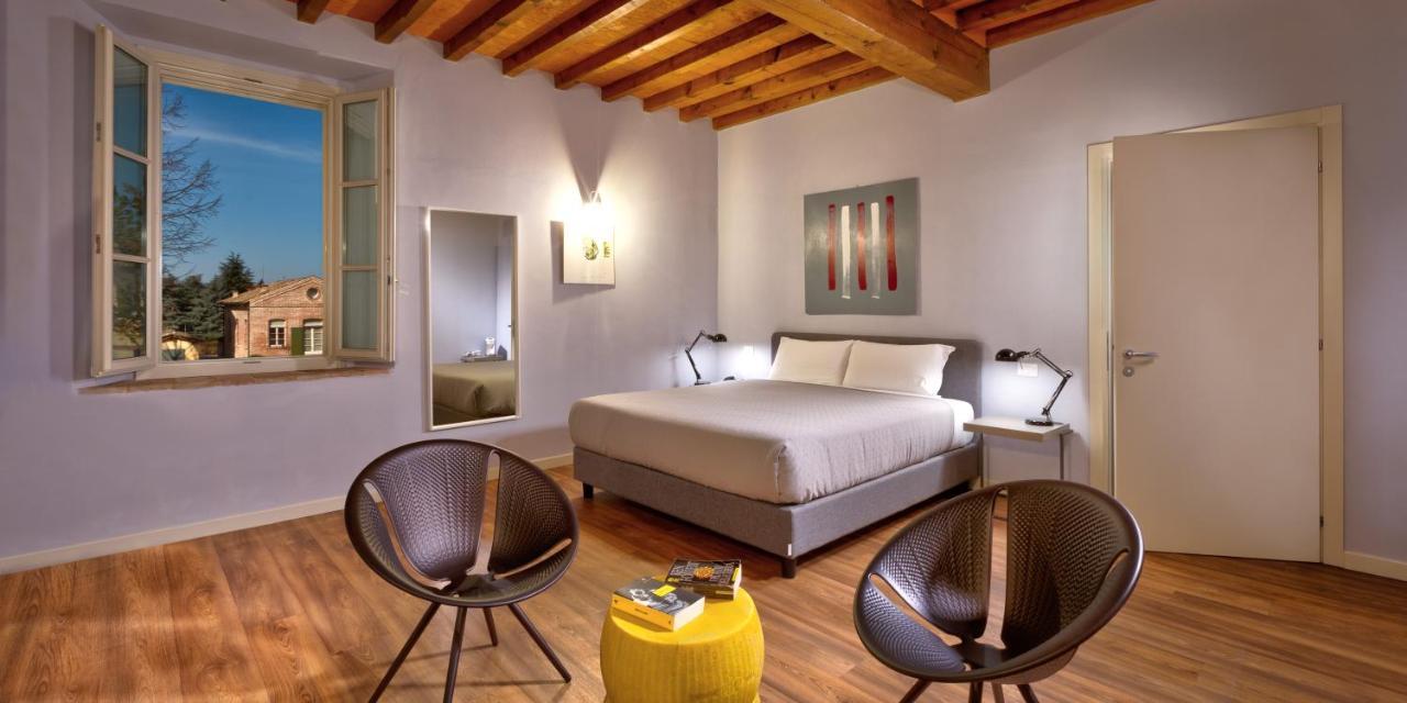 Hotel Cortaccia Sanvitale サーラ・バガンツァ エクステリア 写真